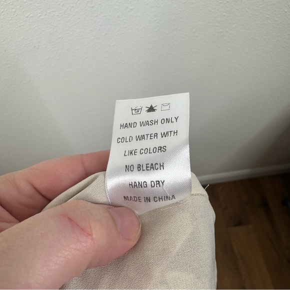 Vici Floral Smocked Waist Maxi Dress Size Medium - Picture 8 of 8